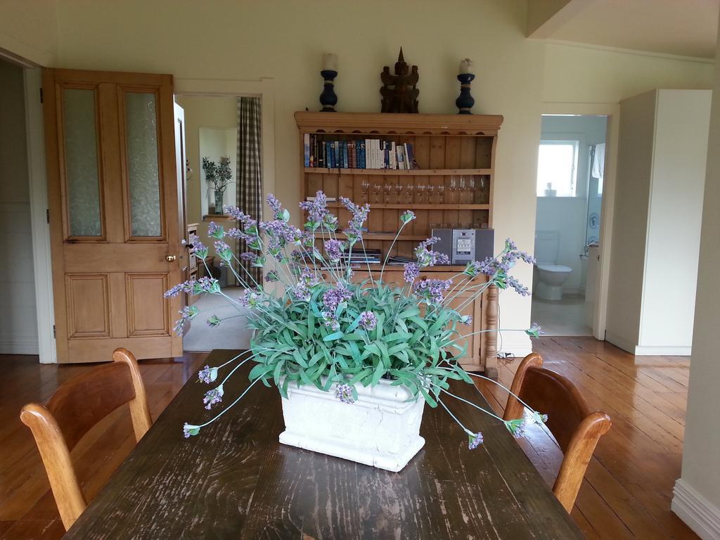 The Vicarage Martinborough Villa Bilik gambar
