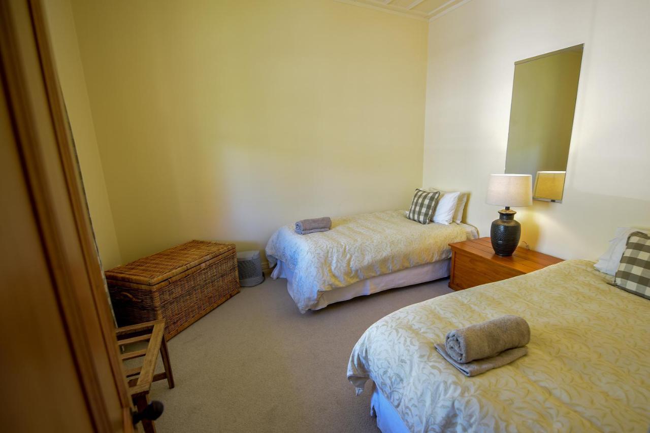 The Vicarage Martinborough Villa Luaran gambar